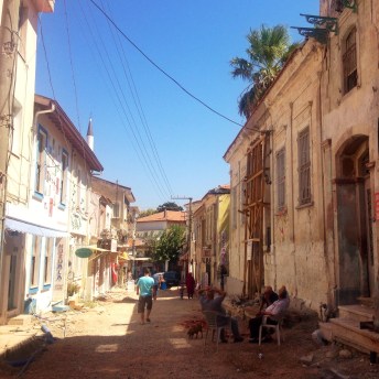 sanat-sokagi-urla-izmir-turkey-turkiye