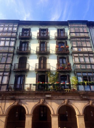 7-sokak-bolgesi-mimari-bilbao-ispanya-bask-bolgesi