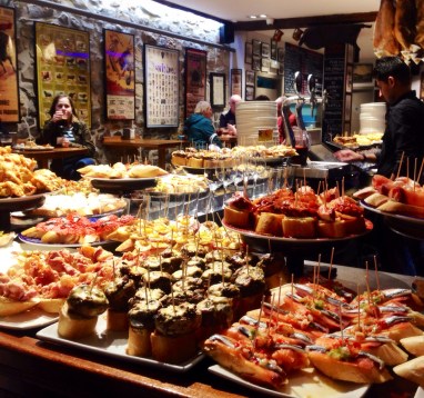 pintxos-bar-bask-mutfagi-san-sebastian-donostia-bask-bolgesi-ispanya