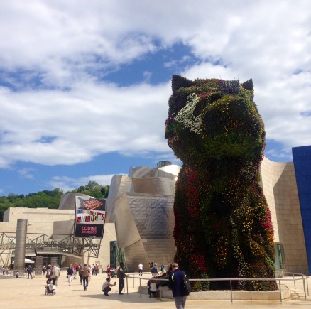 puppy-jeff-koons-guggenheim-muzesi-bilbao-ispanya-bask-bolgesi